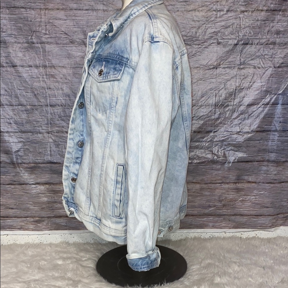 Old Navy Denim Boyfriend Jacket With American Flag - Picture 3 of 6